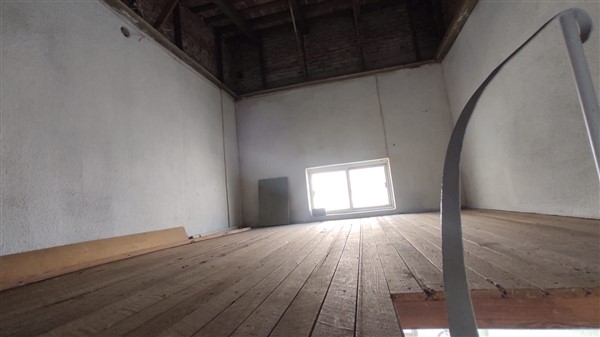 Local Comercial – Sarandí N° 623 loc. 1 entre Bengoa y 18 de Julio