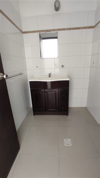 Local Comercial – Treinta y Tres casi Zorrilla – Loc. 2.