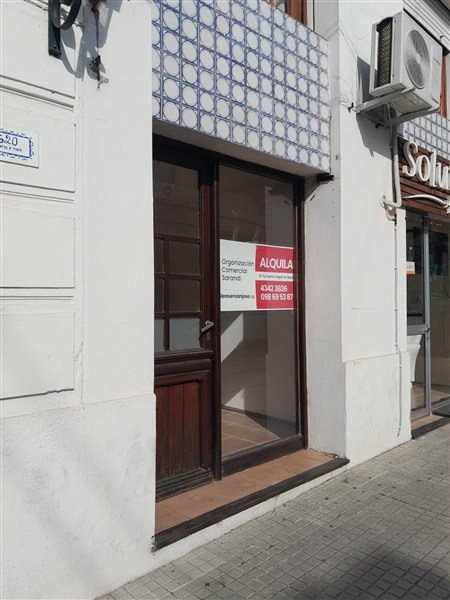 Local Comercial – Treinta y Tres N° 620 loc. 3 entre Bengoa y 18 de Julio