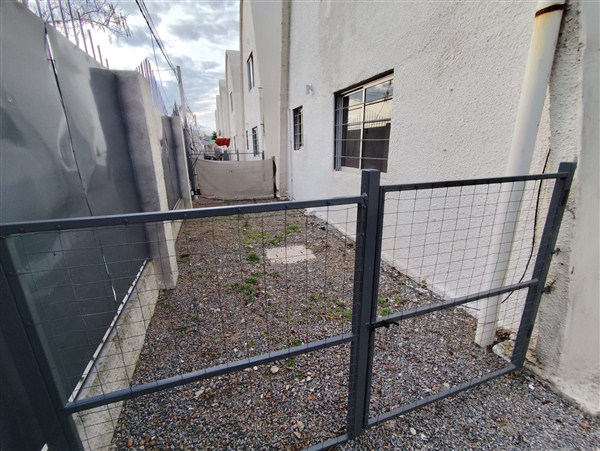 Casa – Hmno. Dionisio Nº 1020 unidad 01 esquina M. D. Rodríguez.