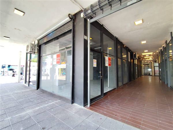 Local Comercial – 25 de Mayo esquina Ciganda