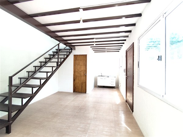 Casa – Rincón Nº 874 unidad 3 entre Pbro. Bentancur y M. D. Rodríguez.