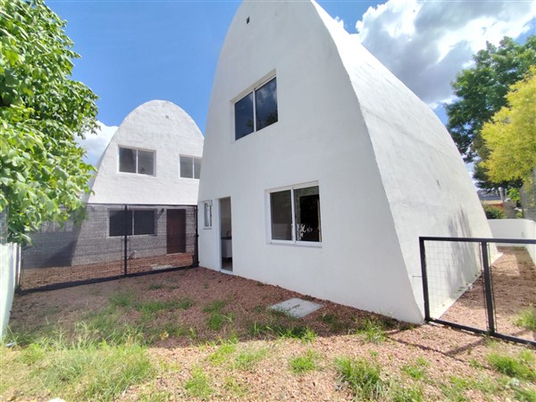Casa – Rincón Nº 874 unidad 7 entre Pbro. Bentancur y M. D. Rodríguez.