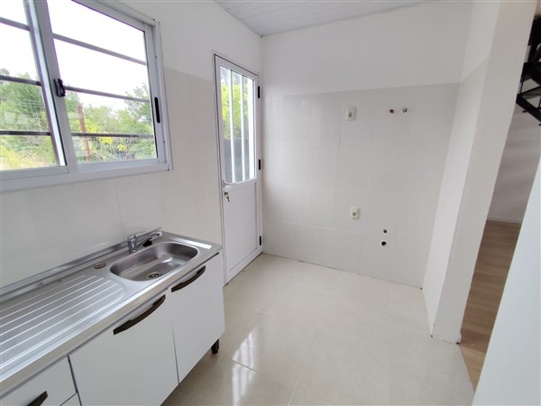 Casa – Montagne N° 218 unidades 5, 6, 7, 11 y 12 entre Canaro y Brasil
