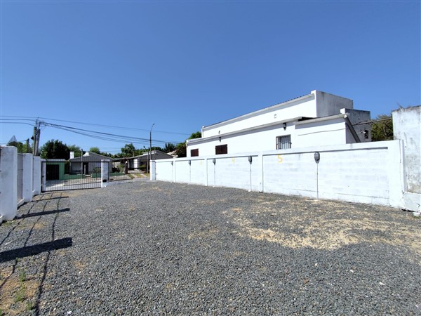 Casa – Mercedes N° 425 unidades 7, 9, 11 y 12 entre Trinidad y Massini
