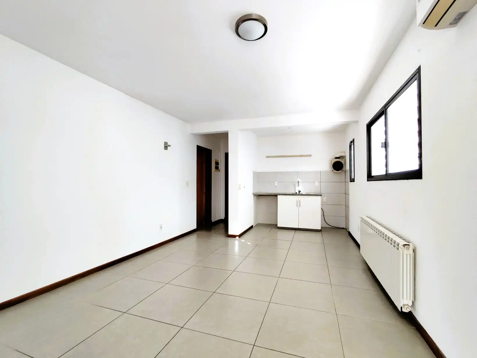 Apartamento – Larrañaga N° 445 apto. 101 esquina Artigas