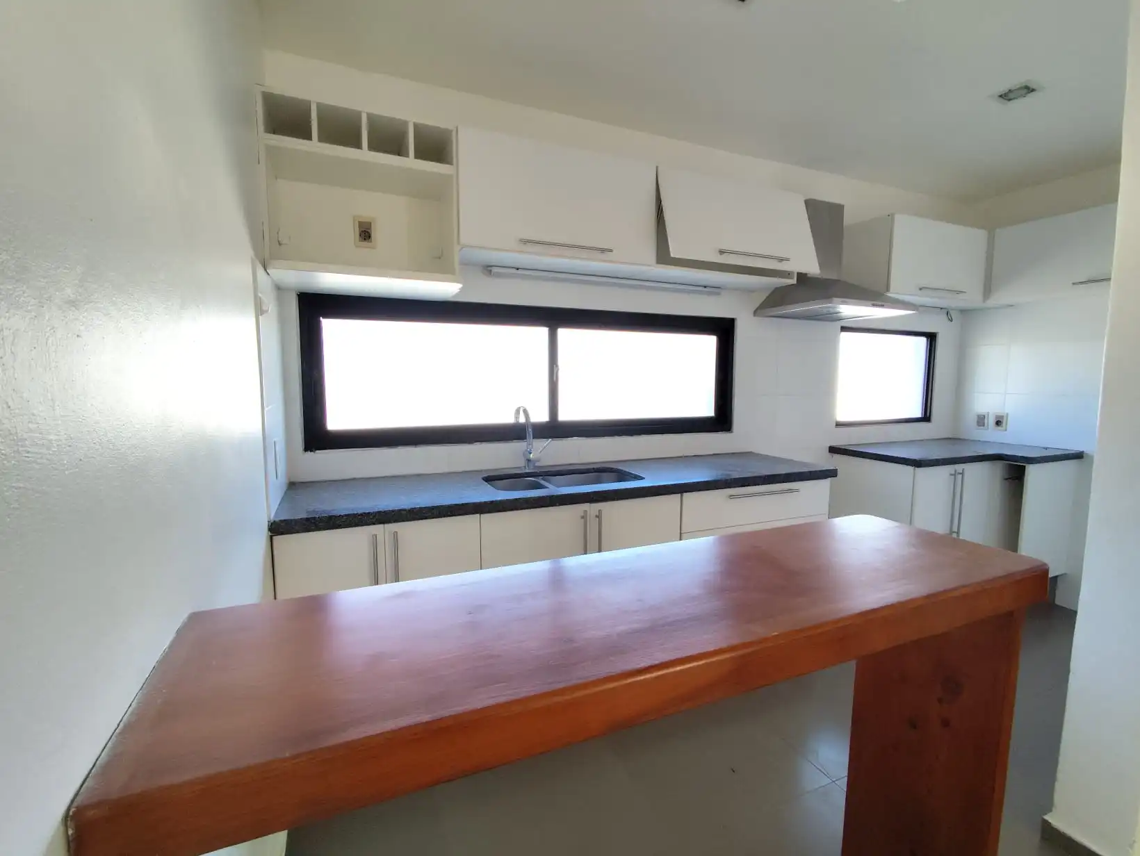 Casa – Treinta y Tres N° 742 Apto. 1 entre Batlle Berres y Zorrilla