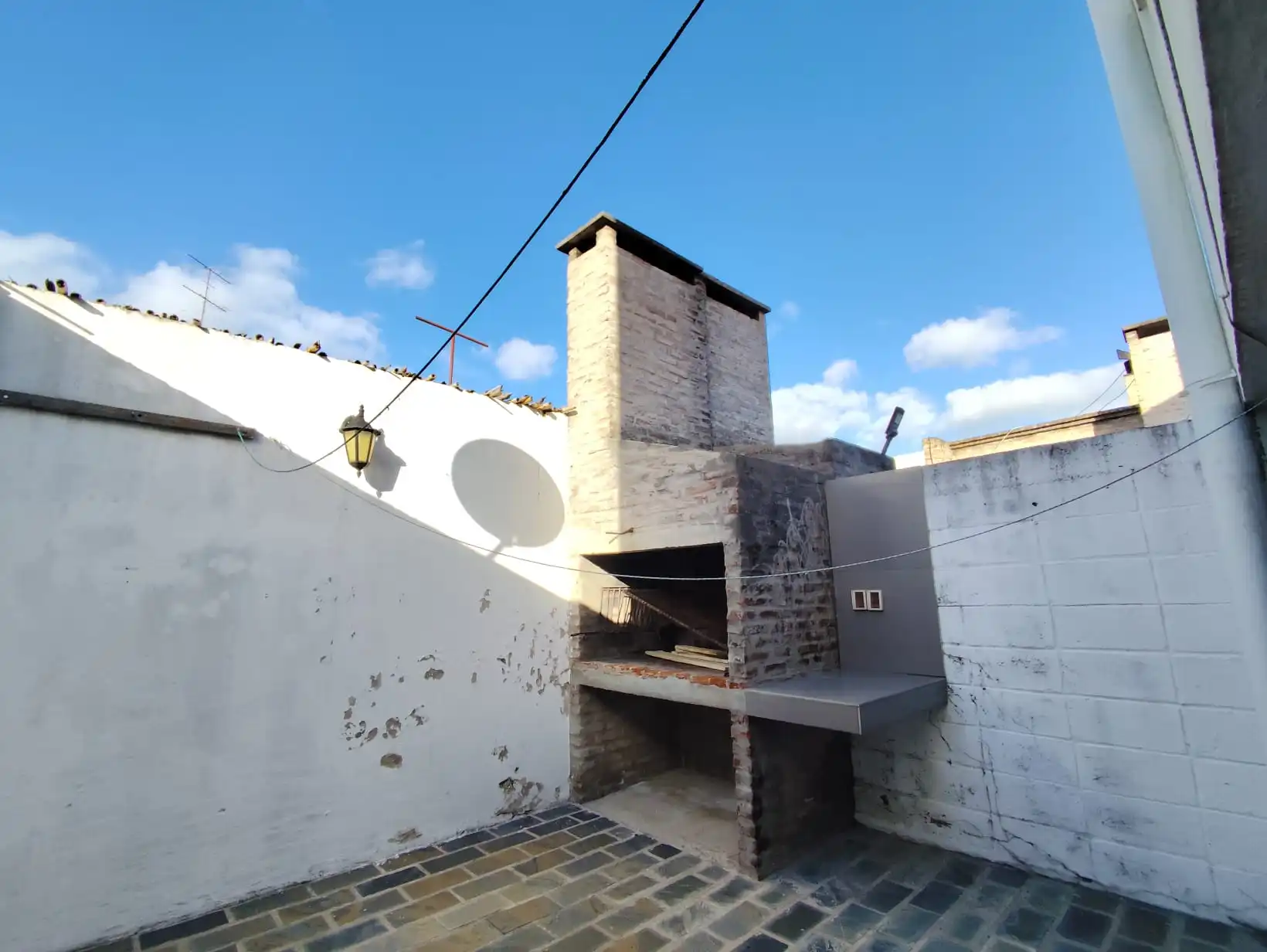 Casa – Treinta y Tres N° 742 Apto. 1 entre Batlle Berres y Zorrilla