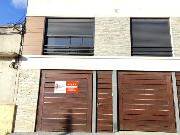 Casa – Treinta y Tres N° 742 Apto. 1 entre Batlle Berres y Zorrilla
