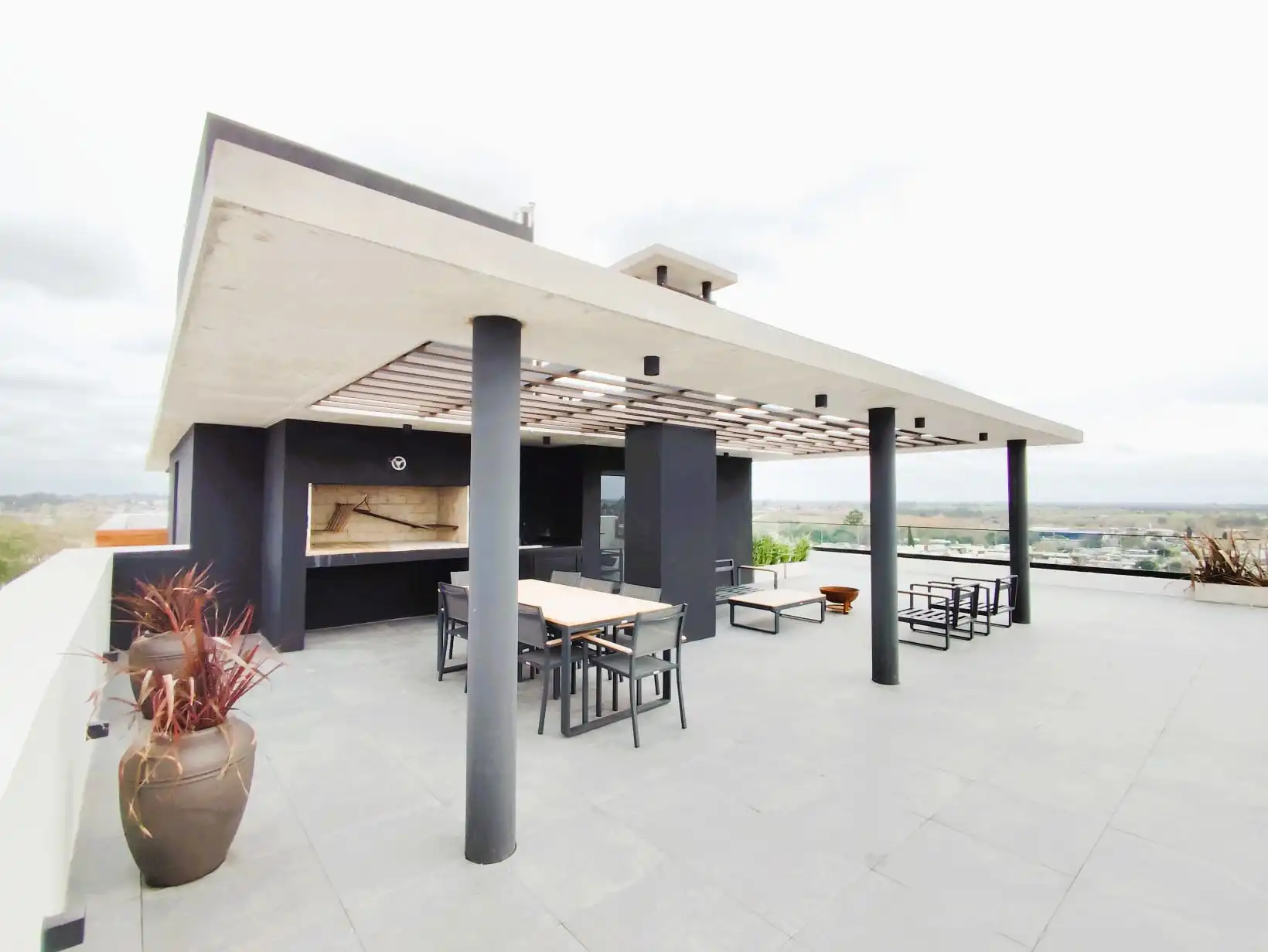 Apartamento – 25 de Mayo esquina Pbro. Bentancur Unidad 302