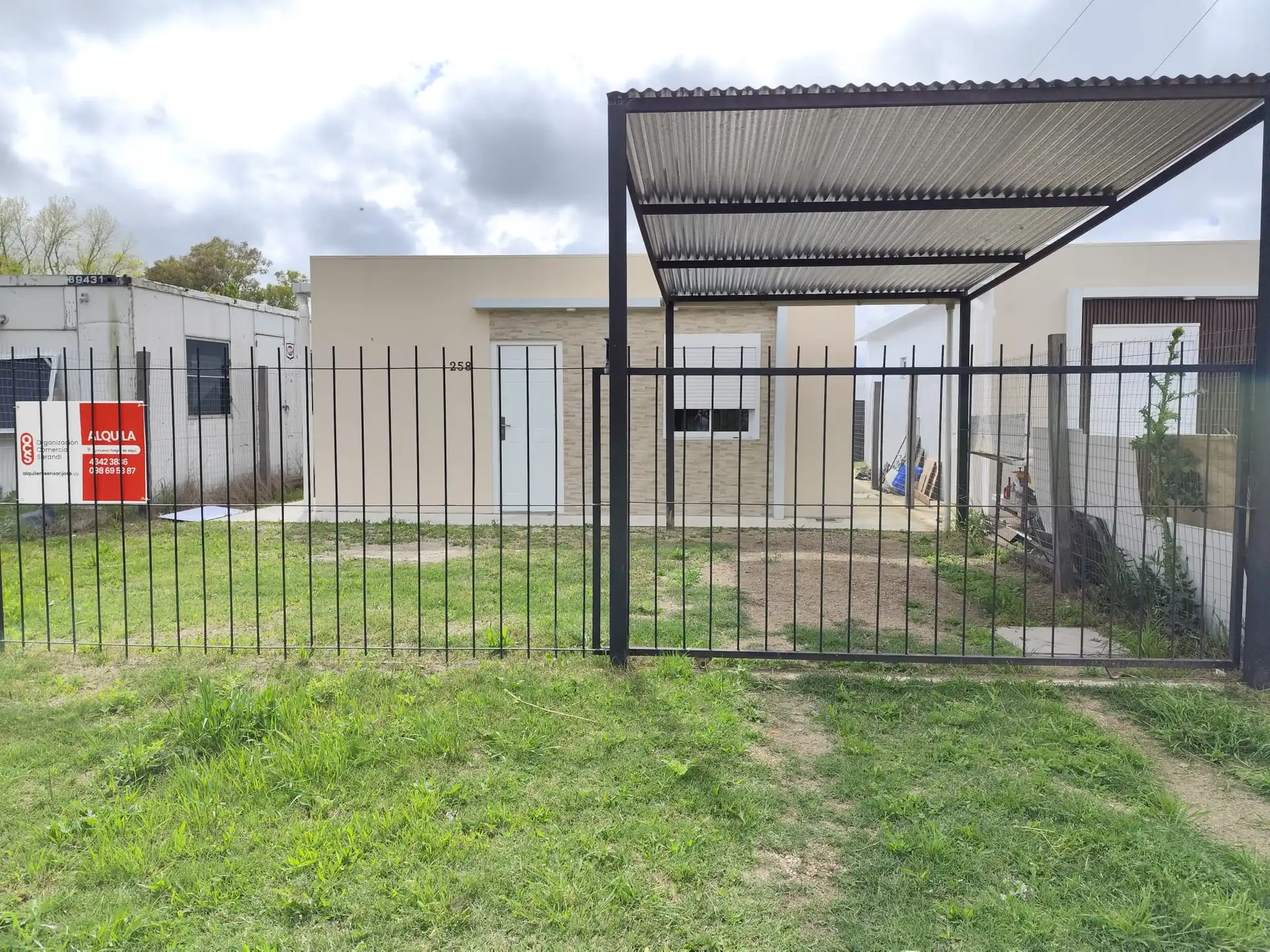 Casa – Laguna N° 258 entre Aparicio Saravia y el cierre