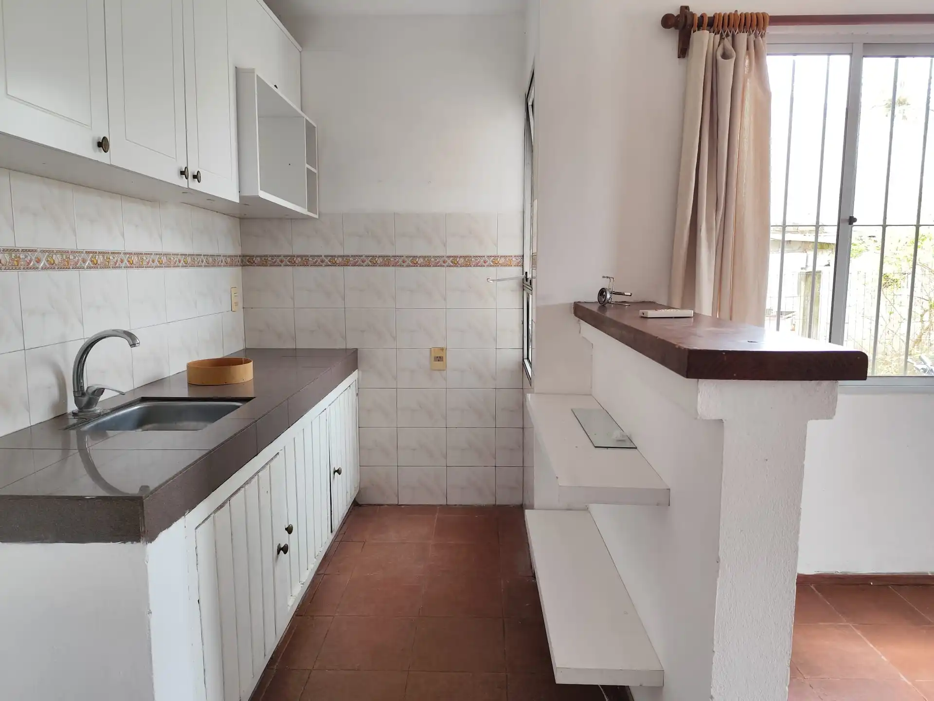 Apartamento – Aparicio Saravia N° 037 Apto. 02 entre Santiago Vazquez y Parquización