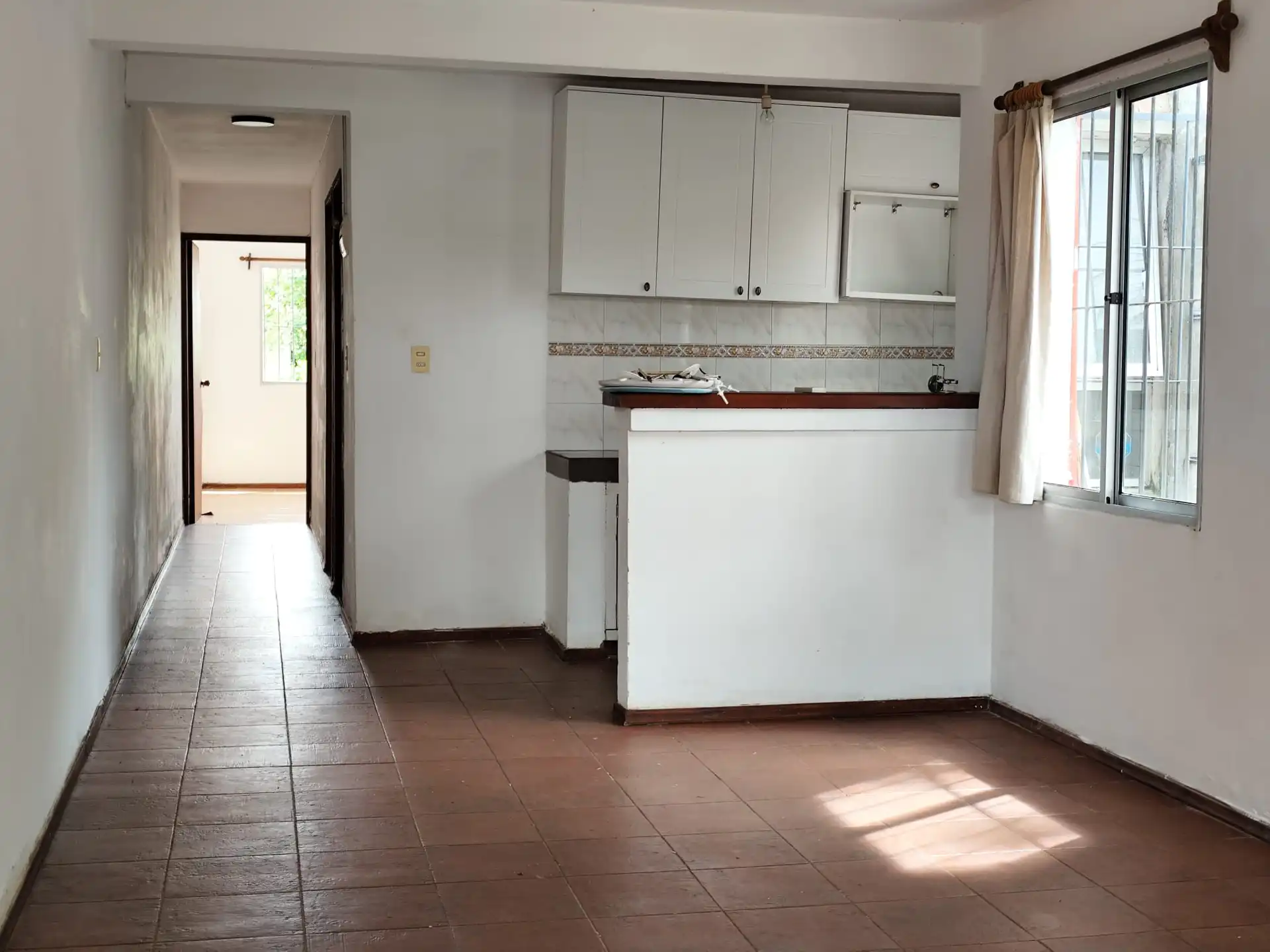 Apartamento – Aparicio Saravia N° 037 Apto. 02 entre Santiago Vazquez y Parquización
