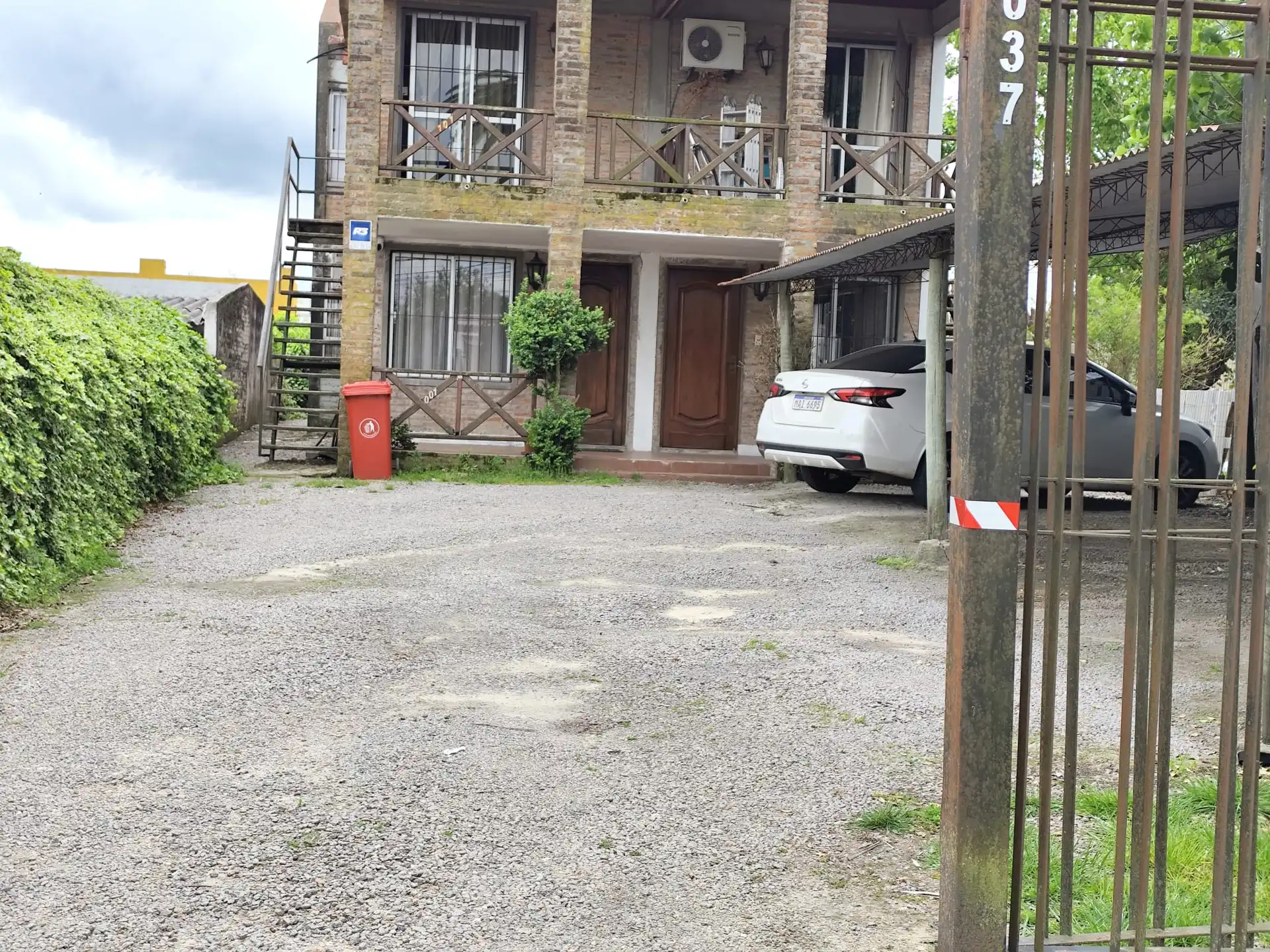 Apartamento – Aparicio Saravia N° 037 Apto. 02 entre Santiago Vazquez y Parquización